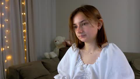 Snapshot of lelia_vibe chatting on June 22, 2026, 10:40 pm Lelia online show from June 22, 2026, 10:40 pm