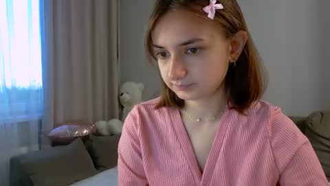 Snapshot of lelia_vibe chatting on July 1, 2026, 12:23 am Lelia online show from July 1, 2026, 12:23 am