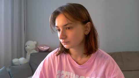 Snapshot of lelia_vibe chatting on July 5, 2026, 2:40 am Lelia online show from July 5, 2026, 2:40 am