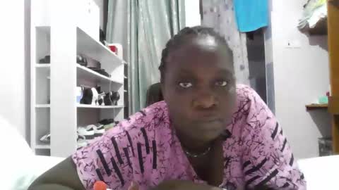 Snapshot of lemon_girl90 chatting on November 1, 2025, 6:32 pm lemon_girl90 online show from November 1, 2025, 6:32 pm