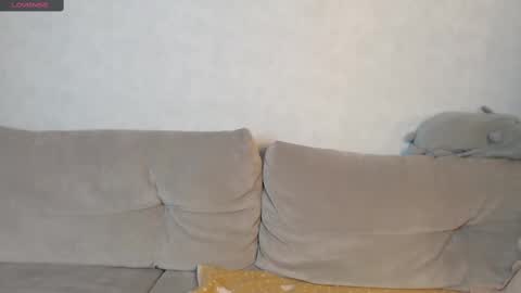 len online show from February 25, 2025, 6:42 pm