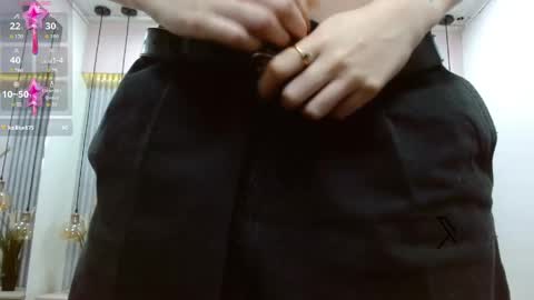 Lena online show from April 23, 2026, 7:38 pm