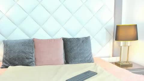 Snapshot of lenalaurent chatting on October 14, 2025, 4:41 pm lena laurent online show from October 14, 2025, 4:41 pm