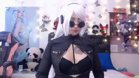 Snapshot of lenaleenyan chatting on January 29, 2025, 12:22 am lenaleenyan online show from January 29, 2025, 12:22 am