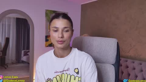 Lenna Goddess online show from October 16, 2025, 4:13 am