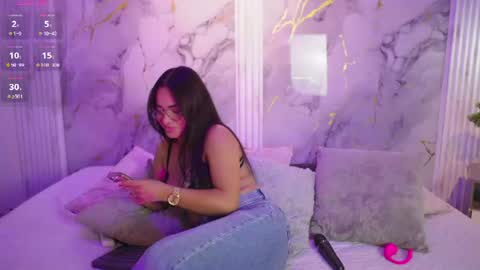 Snapshot of lenna_s chatting on June 22, 2026, 11:02 pm lenna_s online show from June 22, 2026, 11:02 pm