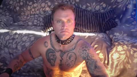 Snapshot of lennpearce82 chatting on July 22, 2026, 6:38 am lennpearce82 online show from July 22, 2026, 6:38 am