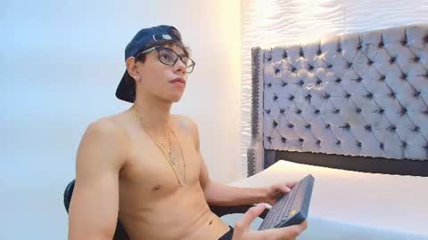 Snapshot of lenny_knox2 chatting on June 22, 2026, 12:13 pm LENNY online show from June 22, 2026, 12:13 pm