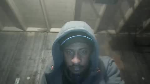 leo199984 online show from February 24, 2025, 2:40 am