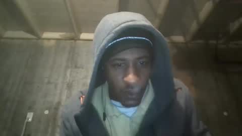 leo199984 online show from March 1, 2025, 4:15 am