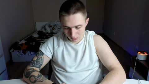 Snapshot of leo__miller chatting on May 8, 2026, 1:11 am LEO online show from May 8, 2026, 1:11 am
