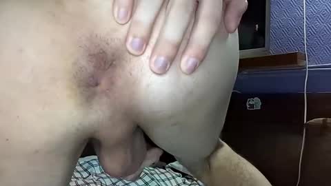 leo_cutie online show from November 26, 2025, 9:16 pm