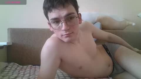 leo_cutie online show from February 28, 2026, 8:37 am