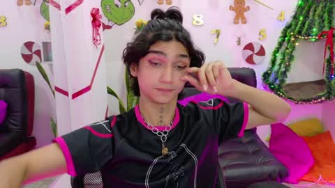 Snapshot of leoadamss chatting on December 18, 2024, 8:14 pm Leo online show from December 18, 2024, 8:14 pm