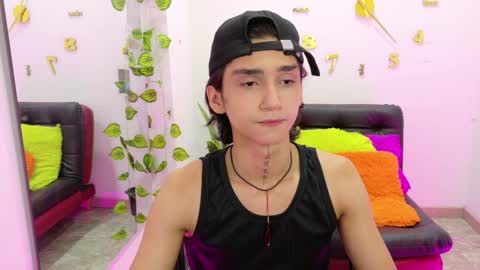 Snapshot of leoadamss chatting on January 28, 2025, 1:05 pm Leo online show from January 28, 2025, 1:05 pm