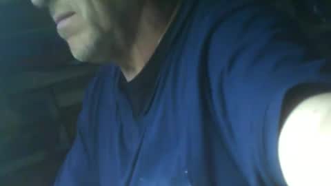 Snapshot of leobauo chatting on May 3, 2026, 9:54 pm leobauo online show from May 3, 2026, 9:54 pm
