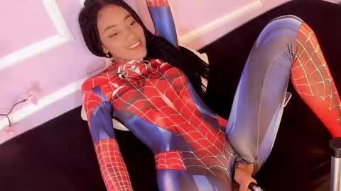 Snapshot of leodovina_16 chatting on January 9, 2025, 4:39 pm Leo online show from January 9, 2025, 4:39 pm