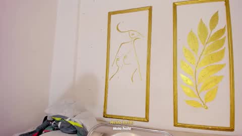 Snapshot of leodovina_16 chatting on November 19, 2025, 1:00 pm Leo online show from November 19, 2025, 1:00 pm