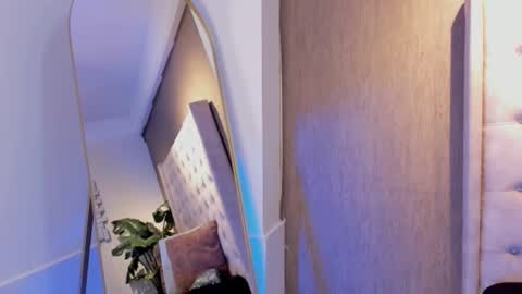 Snapshot of leohard_ chatting on March 15, 2026, 11:11 pm leohard_ online show from March 15, 2026, 11:11 pm