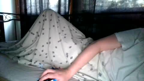 Leon online show from July 8, 2026, 2:27 am