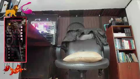 Leon online show from October 2, 2025, 2:46 pm