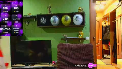 Leona tracie online show from February 26, 2026, 8:08 pm