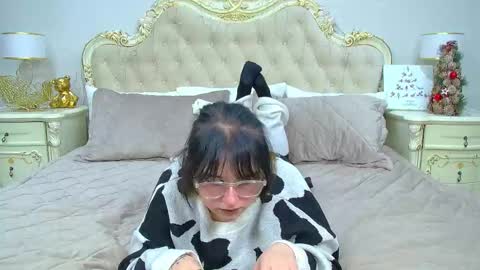 LeonaLeman online show from December 20, 2024, 4:14 pm