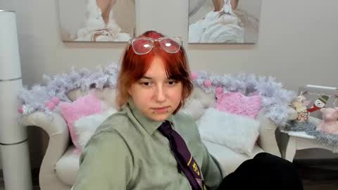 LeonaLeman online show from January 8, 2025, 9:44 pm