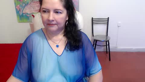 leonela   online show from September 14, 2025, 1:05 am