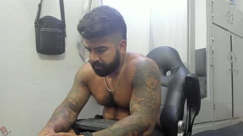 Leo online show from February 4, 2025, 3:47 pm