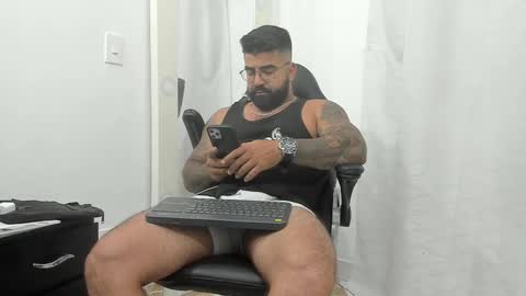 Leo online show from March 12, 2025, 9:45 pm