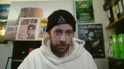 leonidascum online show from January 17, 2026, 12:10 pm