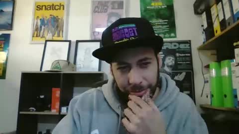 leonidascum online show from February 24, 2026, 10:57 am