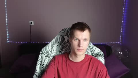 Snapshot of leonnextdoor chatting on December 30, 2024, 3:13 pm Leon online show from December 30, 2024, 3:13 pm