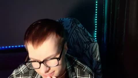 Snapshot of leonnextdoor chatting on January 15, 2025, 9:02 am Leon online show from January 15, 2025, 9:02 am