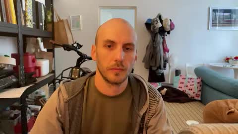 Snapshot of leonvampire chatting on October 1, 2025, 1:50 pm Leon online show from October 1, 2025, 1:50 pm