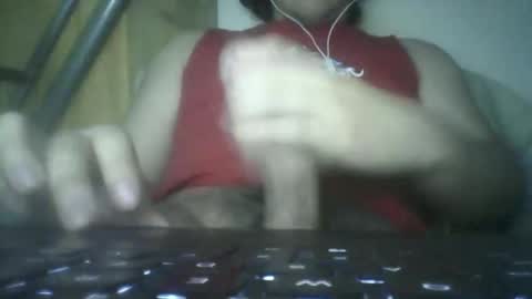 leoonel_95 online show from March 17, 2026, 1:32 am