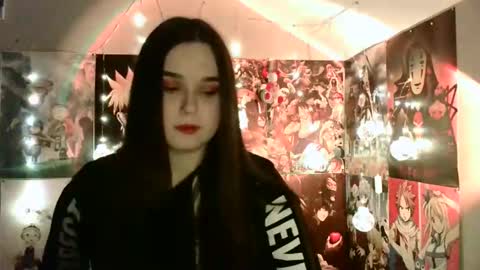 little secret online show from December 16, 2024, 10:08 am