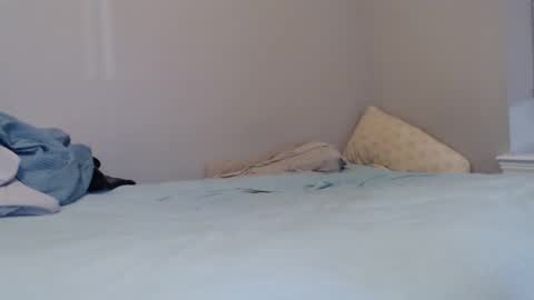 leroy_lew online show from March 6, 2025, 5:57 am