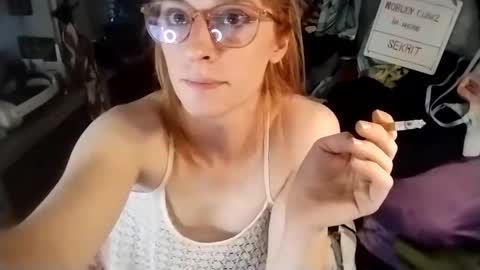 LesleyGumGrass- The Boring Trans girl online show from February 1, 2025, 5:05 pm