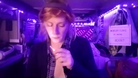 LesleyGumGrass- The Boring Trans girl online show from February 10, 2025, 6:09 am