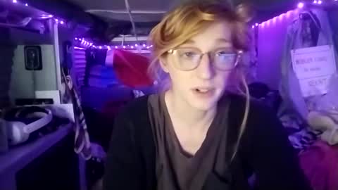 LesleyGumGrass- The Boring Trans girl online show from February 14, 2025, 1:45 am