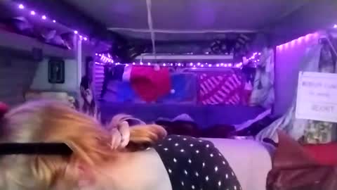 LesleyGumGrass- The Boring Trans girl online show from February 17, 2025, 12:10 am