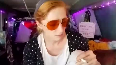 LesleyGumGrass- The Boring Trans girl online show from February 22, 2025, 5:24 pm