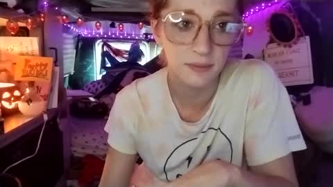 LesleyGumGrass- The Boring Trans girl online show from September 20, 2025, 5:58 pm