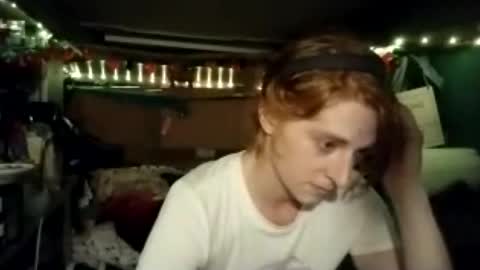 Snapshot of lesleygumgrass chatting on June 27, 2026, 5:12 am LesleyGumGrass- The Boring Trans girl online show from June 27, 2026, 5:12 am
