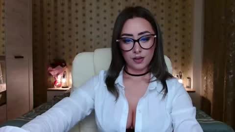 Snapshot of leslie_secret chatting on November 12, 2025, 9:36 pm leslie_secret online show from November 12, 2025, 9:36 pm