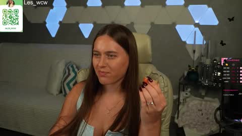 LeslieKorfs online show from September 27, 2025, 11:43 pm