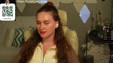 LeslieKorfs online show from October 18, 2025, 7:36 pm