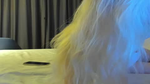 lesyaliss online show from March 29, 2026, 12:54 am